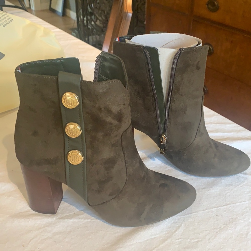 Tommy Hilfiger Shoes